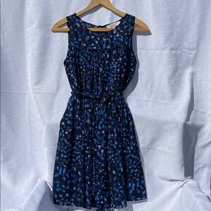 Flowing Blue Patterned Sleeveless Dress
